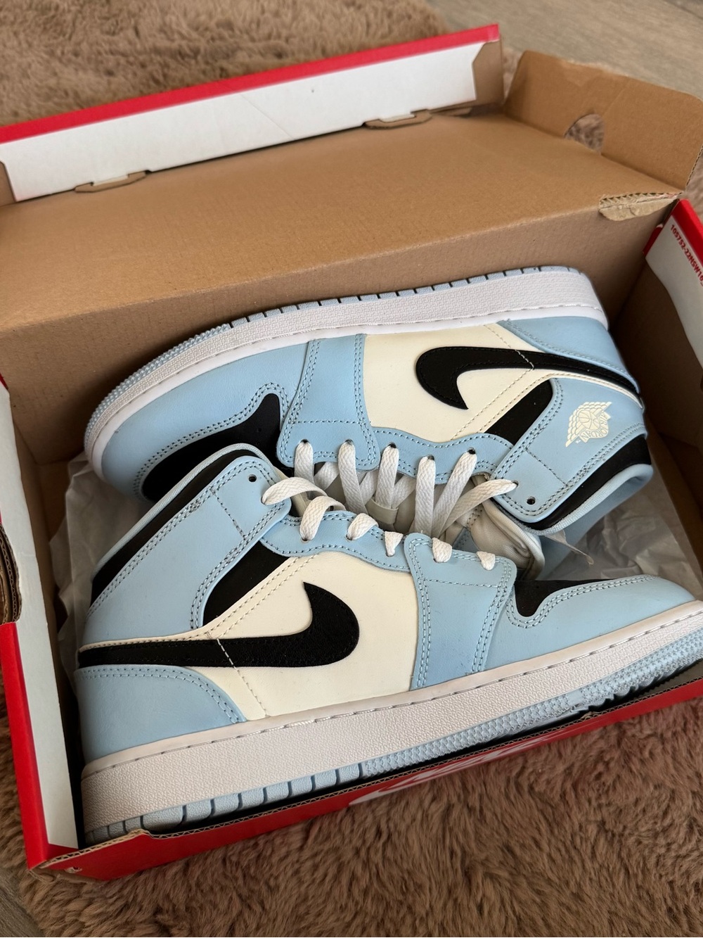 Nike Air Jordan 1 Mid - GS Ice Blue (2022)